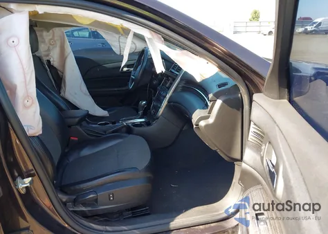 2015 Chevrolet Malibu 2Lt z USA, uszkodzony, nr VIN 1G11D5SL9FF144707